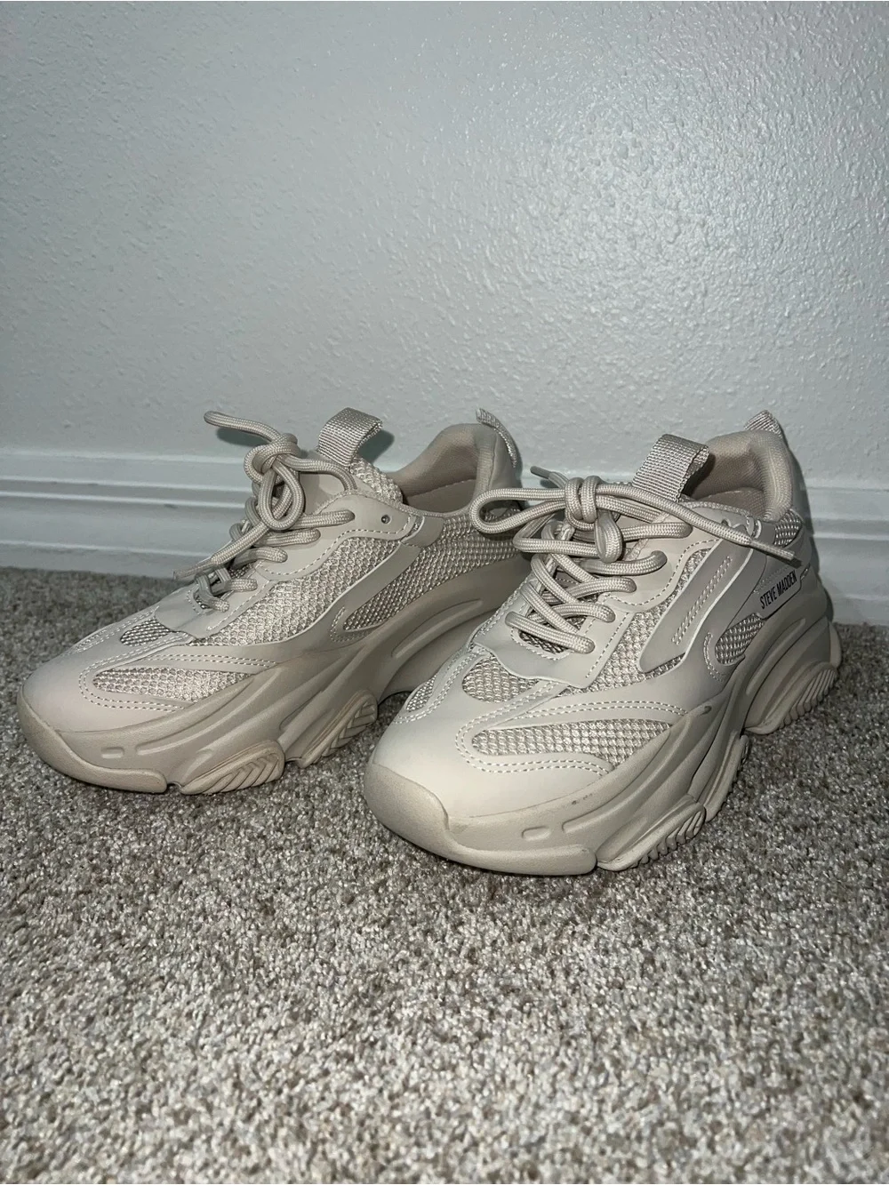 Steve Madden Platform Chunky Sneakers in Light Beige